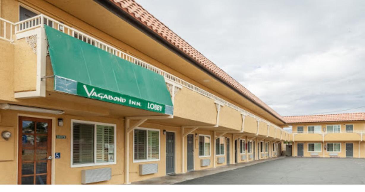 Vagabond Inn Hemet Bagian luar foto